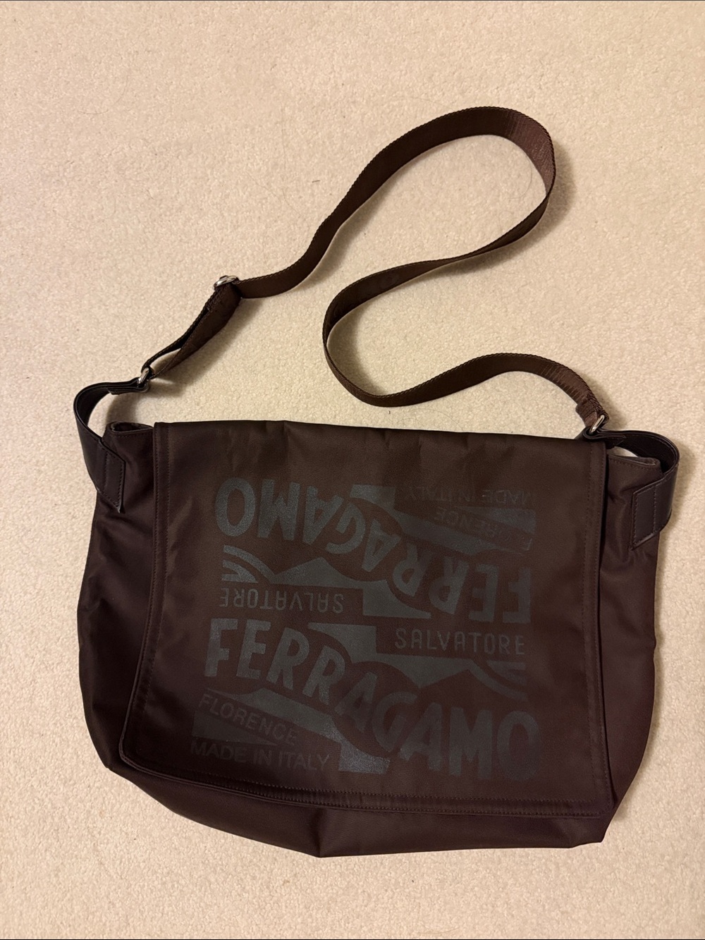 Ferragamo messenger bag men’s shoulder bag dark brown